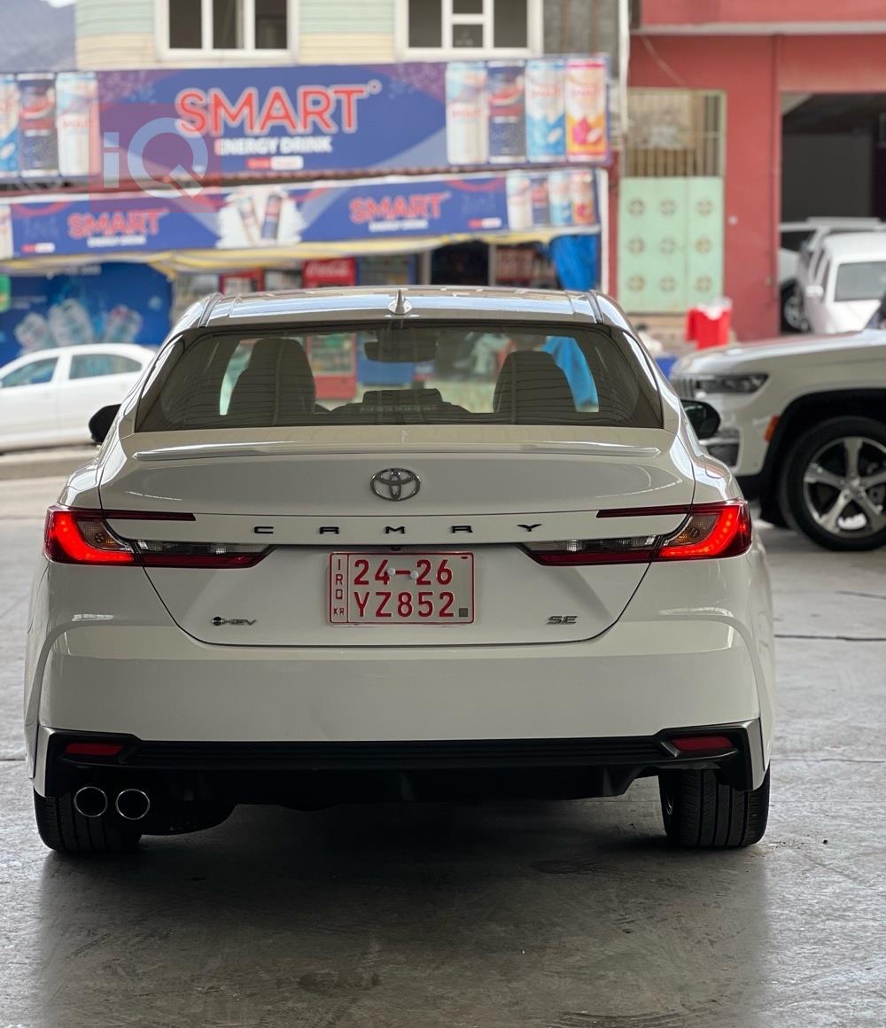 تۆیۆتا کامری